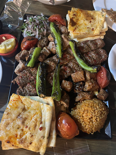 Comentarii opinii despre Artemis Restaurant