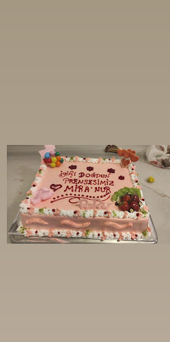 Yenişehir Pastanesi - Gastronomi ve konaklama