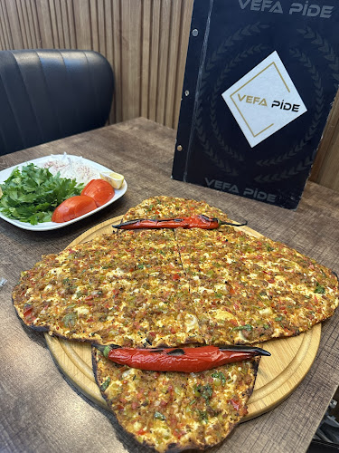 Comentarii opinii despre Vefa Pide