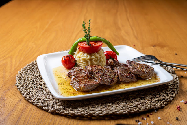 Barbecue Olive Garden - Gastronomi ve konaklama