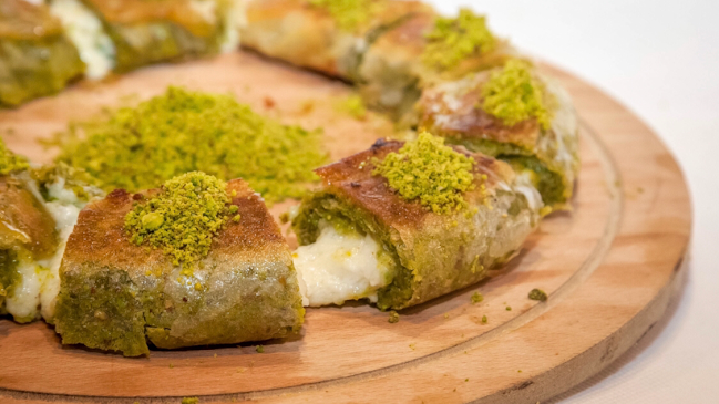 Opinii despre Akşam Simit Fırını Hürriyet caddesi în Şahinbey - Gastronomi ve konaklama