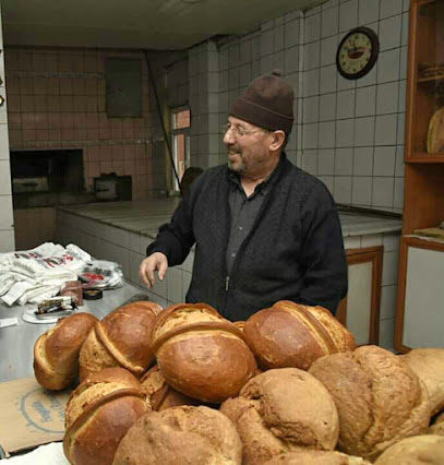 Karabulutlar Ekmek