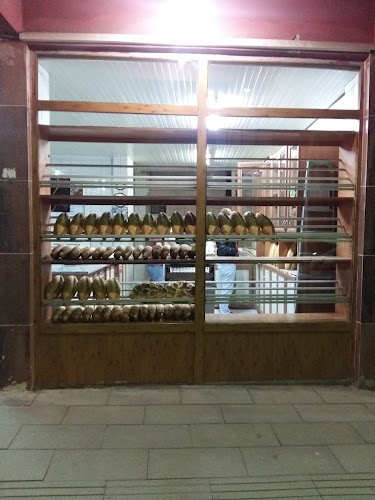 Opinii despre Karabulutlar Ekmek în Gümüşhane Merkez - Gastronomi ve konaklama