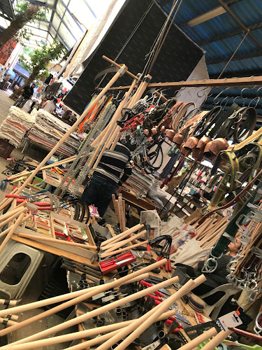 Ezine'li Suzan Canvermez, Çanakkale Halk pazarı - Gastronomi ve konaklama