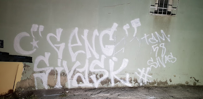 Genç Sivaslılar Kahvehanesi - Karabağlar