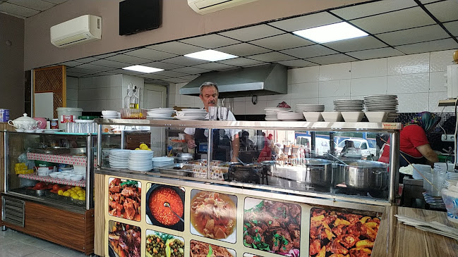 Opinii despre Edremitli Meşhur Kemal Ustanın Yeri în Edremit - Gastronomi ve konaklama