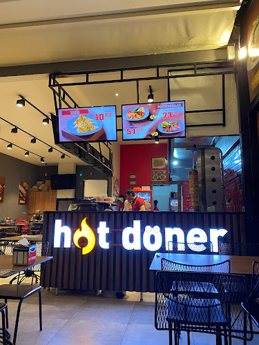 Hot Döner 2 - Gastronomi ve konaklama