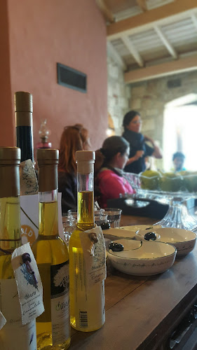 Opinii despre Ayerya Organik Ürünler ve Cafe în Urla - Gastronomi ve konaklama