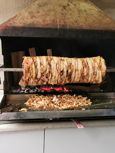 Opinii despre Merkez Közde Tavuk Döner în Osmangazi̇ - Gastronomi ve konaklama