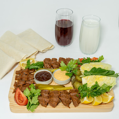 Munzur Çiğ Köfte - Kartal