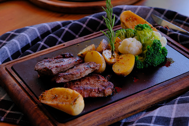 Great Bite Coffee & Bistro - Gastronomi ve konaklama