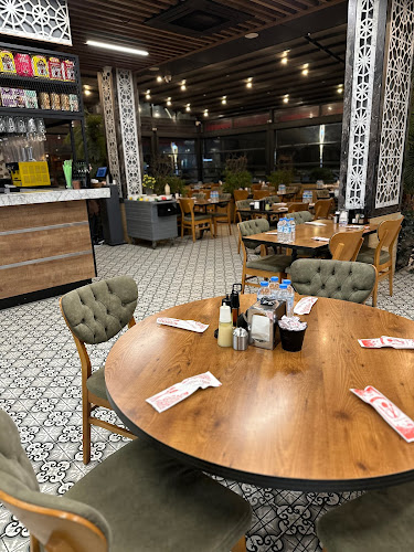 Comentarii opinii despre MEŞHUR POLATLI ÇORBA & SAKATAT