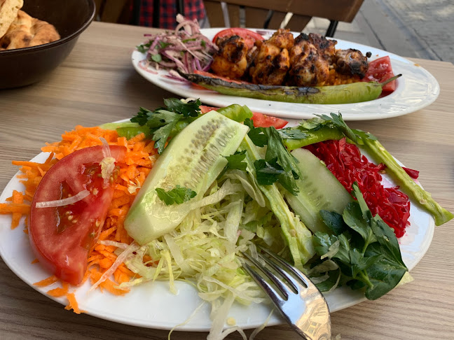 Hobyar Vakıf Hanı Sokak & ￼￼ Rahvancı Sokak , ￼￼, Eminönü No:10, 34112 Fatih/İstanbul