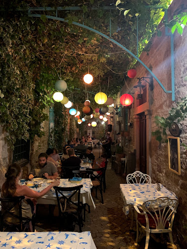 Fevzipaşa - Vehbibey, Tonguç Sk No:8, 10400 Ayvalık/Balıkesir