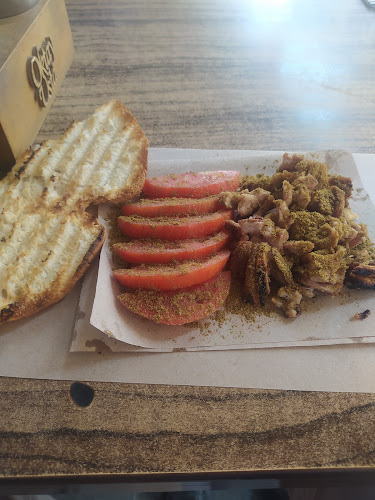 Meşhur Kokoreçci Oktay Usta