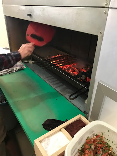 Opinii despre 3 Ceyrek Dürümcü în Yunusemre - Gastronomi ve konaklama