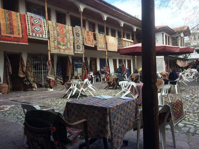 Meşhur Muğla Köftecisi Zafer'in Yeri