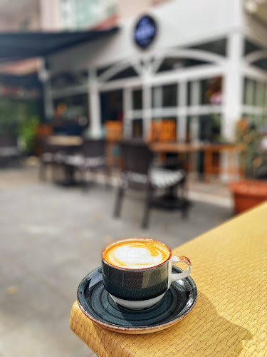 Remzi Oğuz Arık, Güvenlik Cd. No:6 D:E, 06540 Çankaya/Ankara