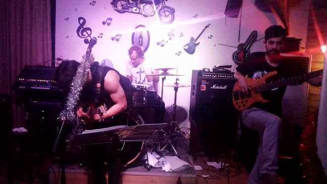 Gramofon Bar - Efeler