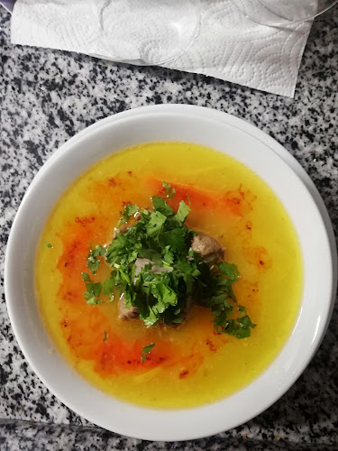 Ezel yemek salonu - Gastronomi ve konaklama