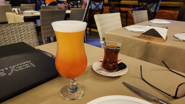 Comentarii opinii despre Izzy's Restaurant Cafe & Bar