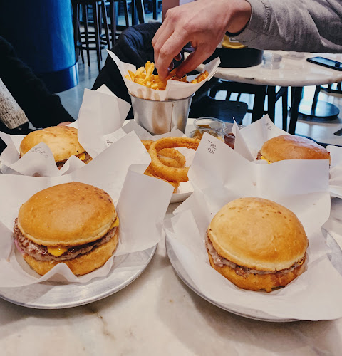 Comentarii opinii despre Akali Marmaris