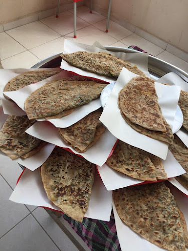 Gözlemecim seyirterası - Gastronomi ve konaklama