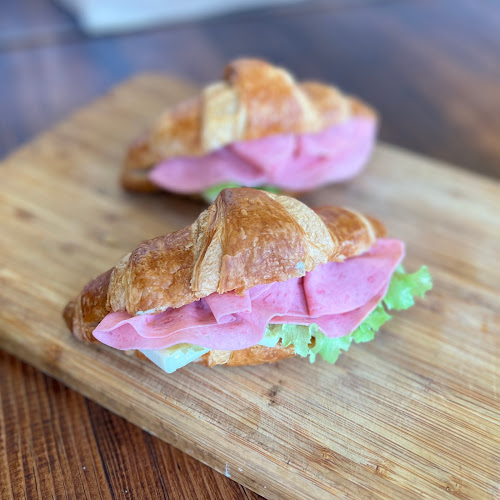 Üniversite 2 Unlu Mamulleri - Bornova