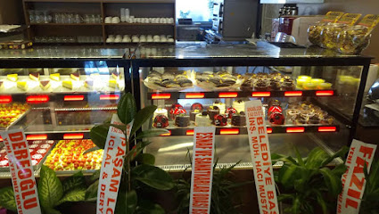 Cafe Z Bistro & Lounge