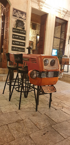 Retroo Cafe Lounge Bar - Antakya