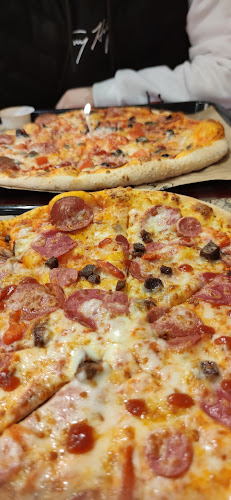 Opinii despre PizzaLazza Keçiören în Keçiören - Gastronomi ve konaklama