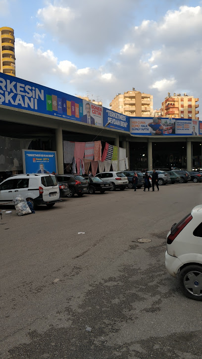 Güzelyalı Sosyete Pazarı