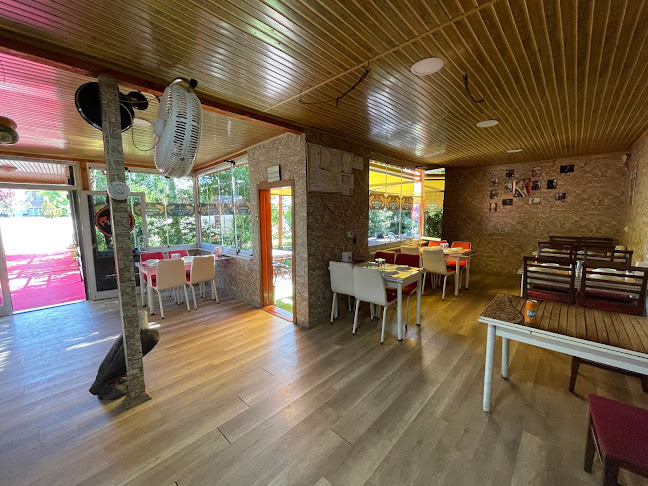 Comentarii opinii despre Dere Balik Restaurant Basri'nin Yeri Meyhane