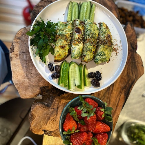 Comentarii opinii despre Thera’s Cafe