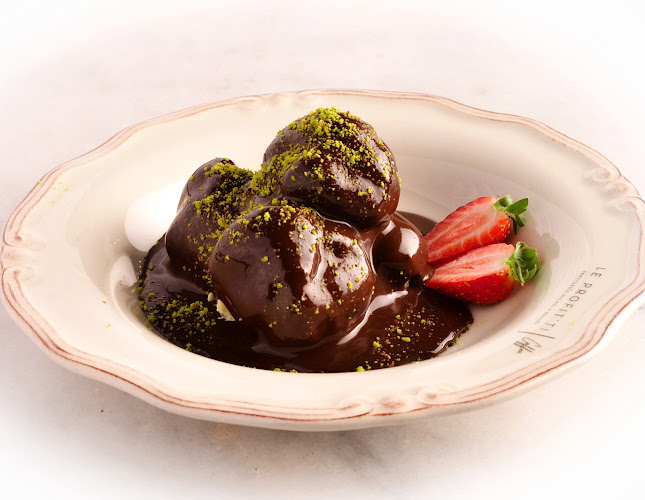 Le Profitti Coffee - Gastronomi ve konaklama