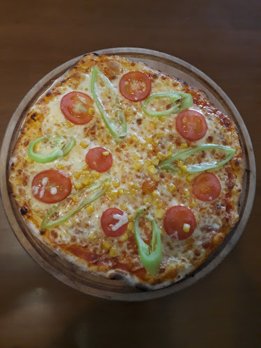 Osmangazi, Osmangazi Cd. No:102, 35535 Bayraklı/İzmir