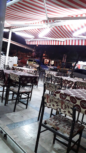 Opinii despre Bulvar Çayevi în Salihli - Gastronomi ve konaklama