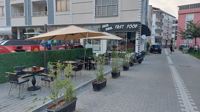 Opinii despre BAM BAM FAST FOOD CAFE în Mustafakemalpaşa - Gastronomi ve konaklama