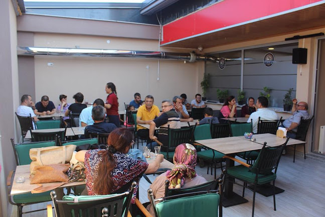 Comentarii opinii despre Cafe Z Bistro & Lounge