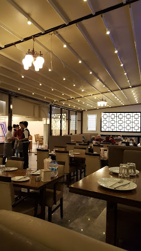 Opinii despre Bahçeli Bursa İskender Kebapçısı în Kırklareli Merkez - Gastronomi ve konaklama