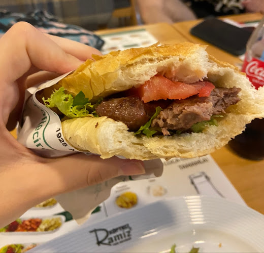 Comentarii opinii despre Köfteci Ramiz Alsancak