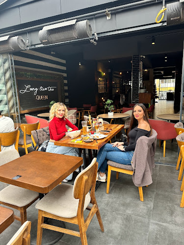 Opinii despre Piatto Lounge în Denizli Merkez - Gastronomi ve konaklama