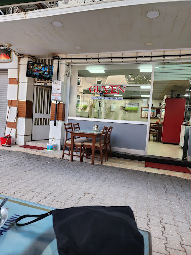 Comentarii opinii despre Güven Odun Kofte & Corba Salonu Salihli Odun Köfte