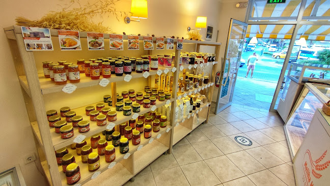 Meliha Hanım Su Böreği ve Ev Lezzetleri Armutalan Marmaris Şubesi - Gastronomi ve konaklama