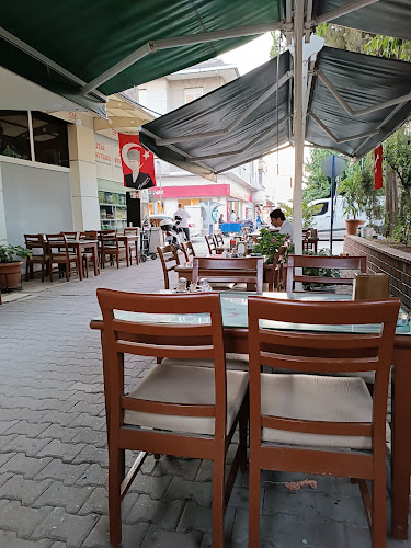 Comentarii opinii despre Güven Odun Kofte & Corba Salonu Salihli Odun Köfte