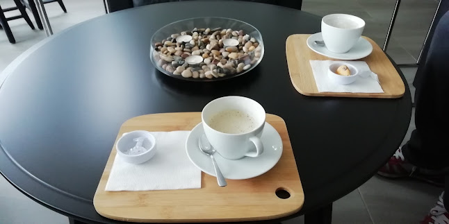 Beyaz Ev Lagom Kafe & Restoran - İzni̇k