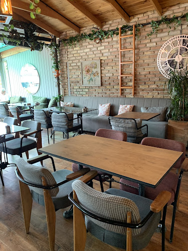 Comentarii opinii despre LOTUS coffee