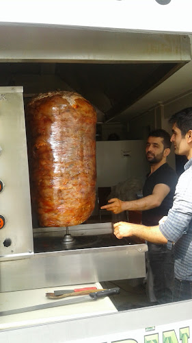 Comentarii opinii despre Ecrin dürüm döner