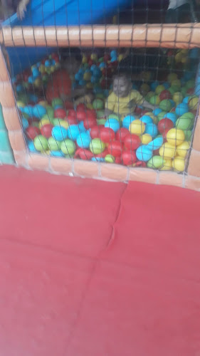 Opinii despre Yeşil İznik Çay Bahçesi în İzni̇k - Gastronomi ve konaklama