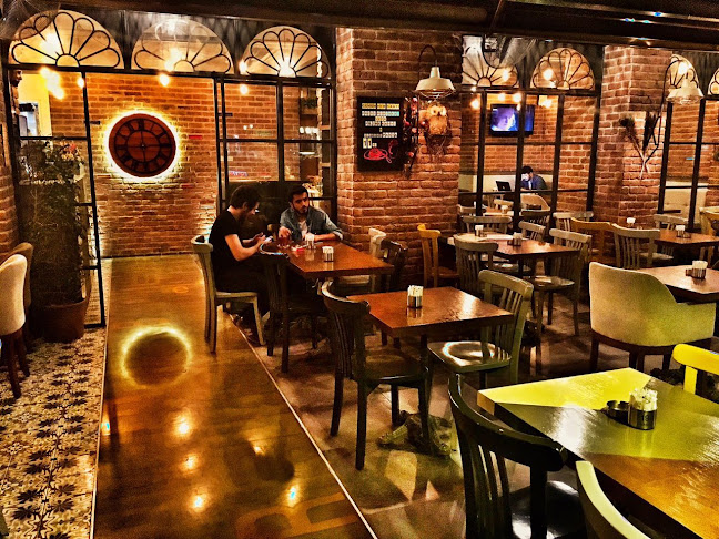 Cafe Rebel - Bornova